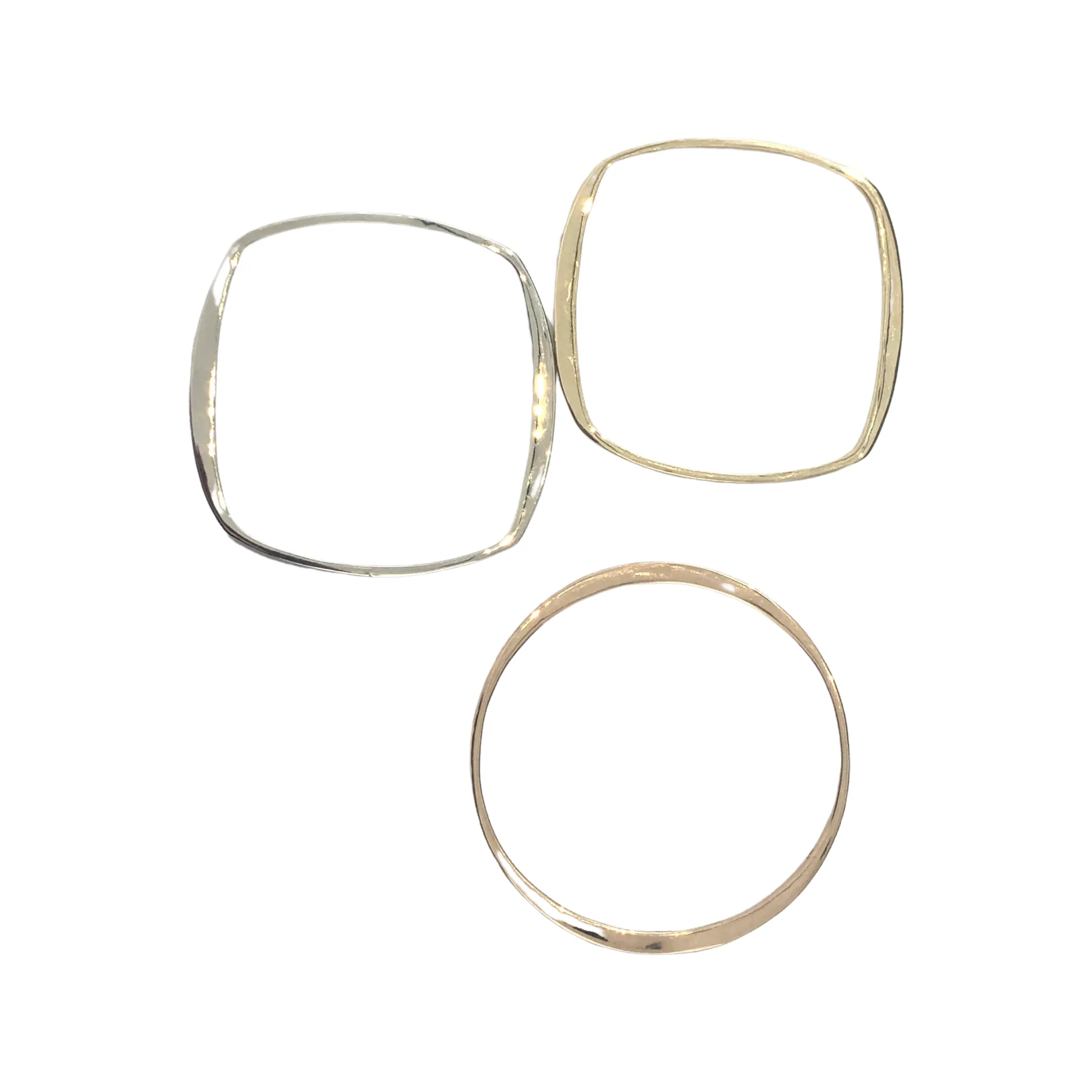 14k Gold Alternating Flat and Round Hammered-Edge Bangle Bracelet