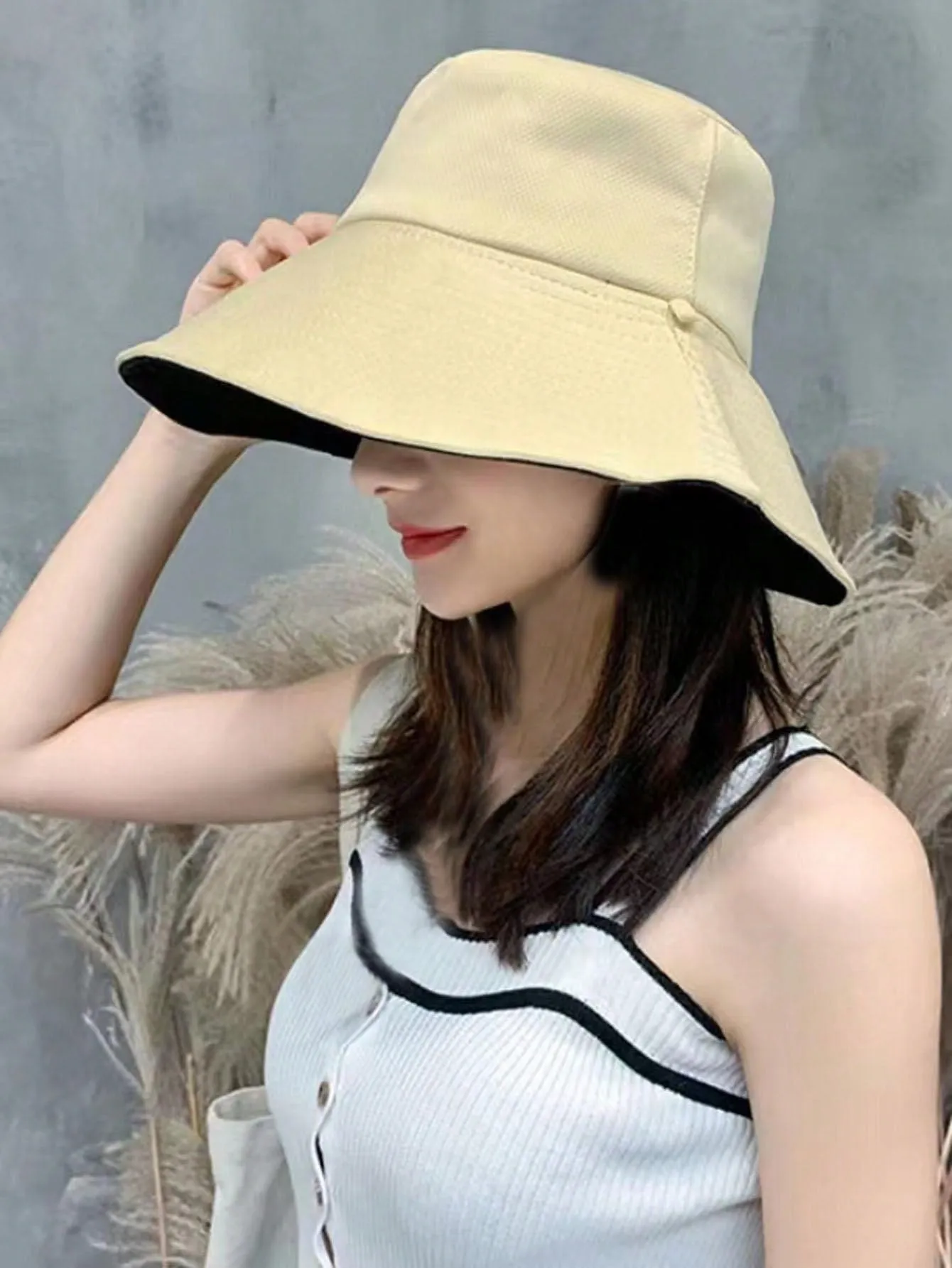 1pc Ladies Double-Sided Fisherman Hat With Wide Brim For Sun Protection, UV-Protection And Beach, Versatile Style