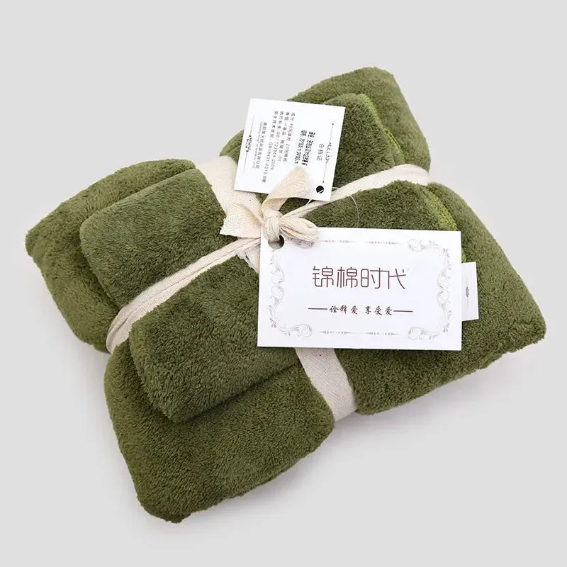 Coral velvet bath towel gift set