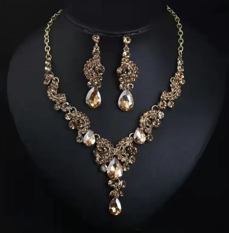 Fashion Women Alloy Rhinestone Pendant Necklace and Earrings Sets Bridal Crystal Jewelry Wedding Party Accessories