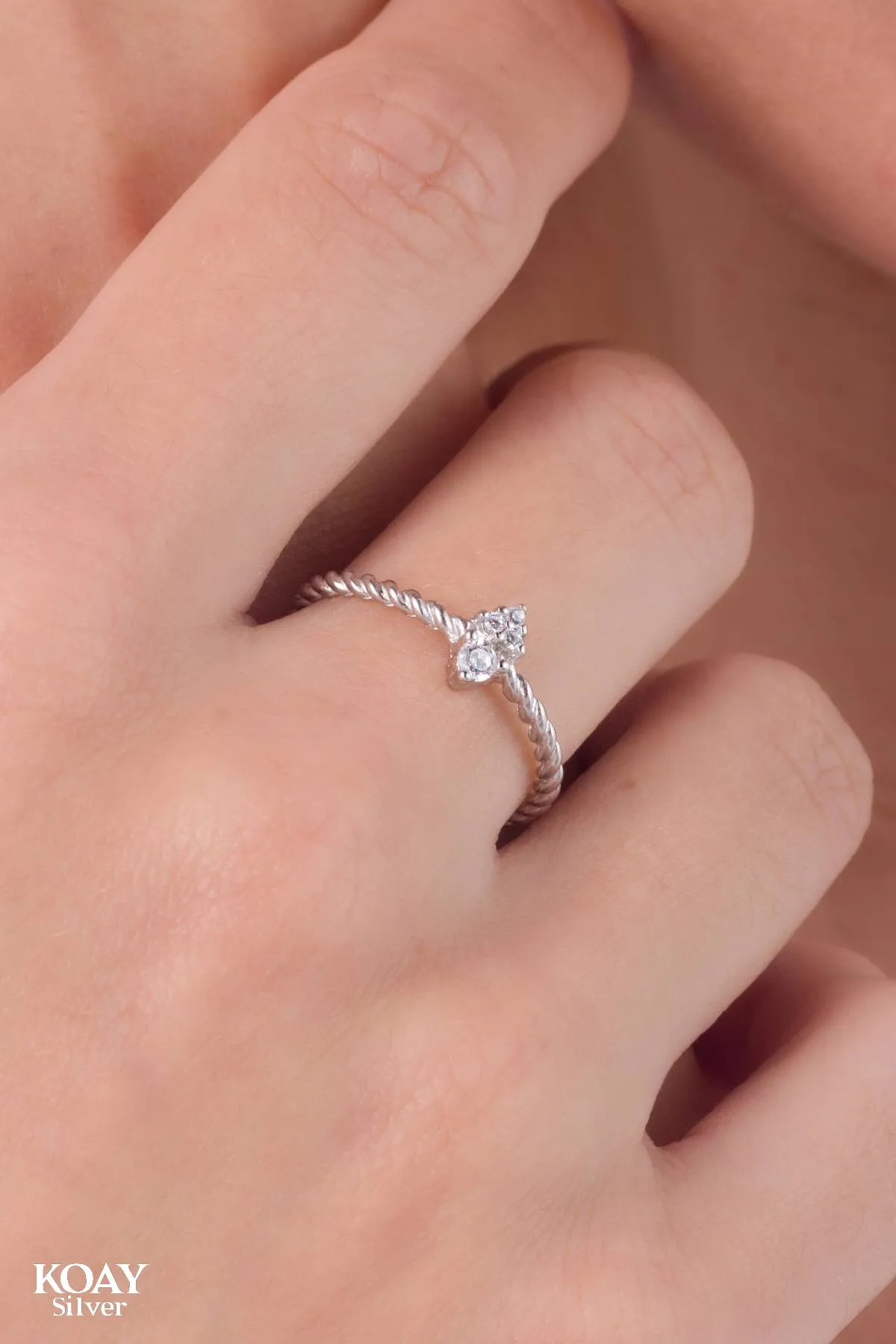 Tiny SIiver Zircon Ring