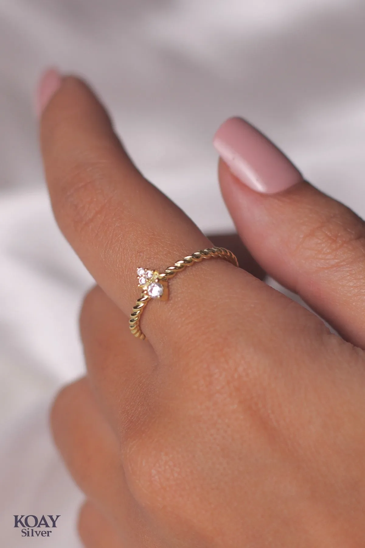 Tiny SIiver Zircon Ring