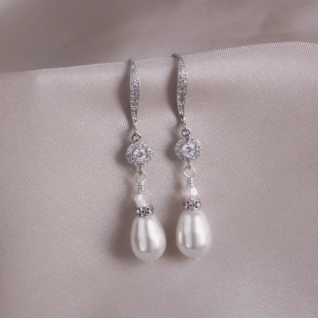 White Pear Pearl & Silver Dangle Earrings