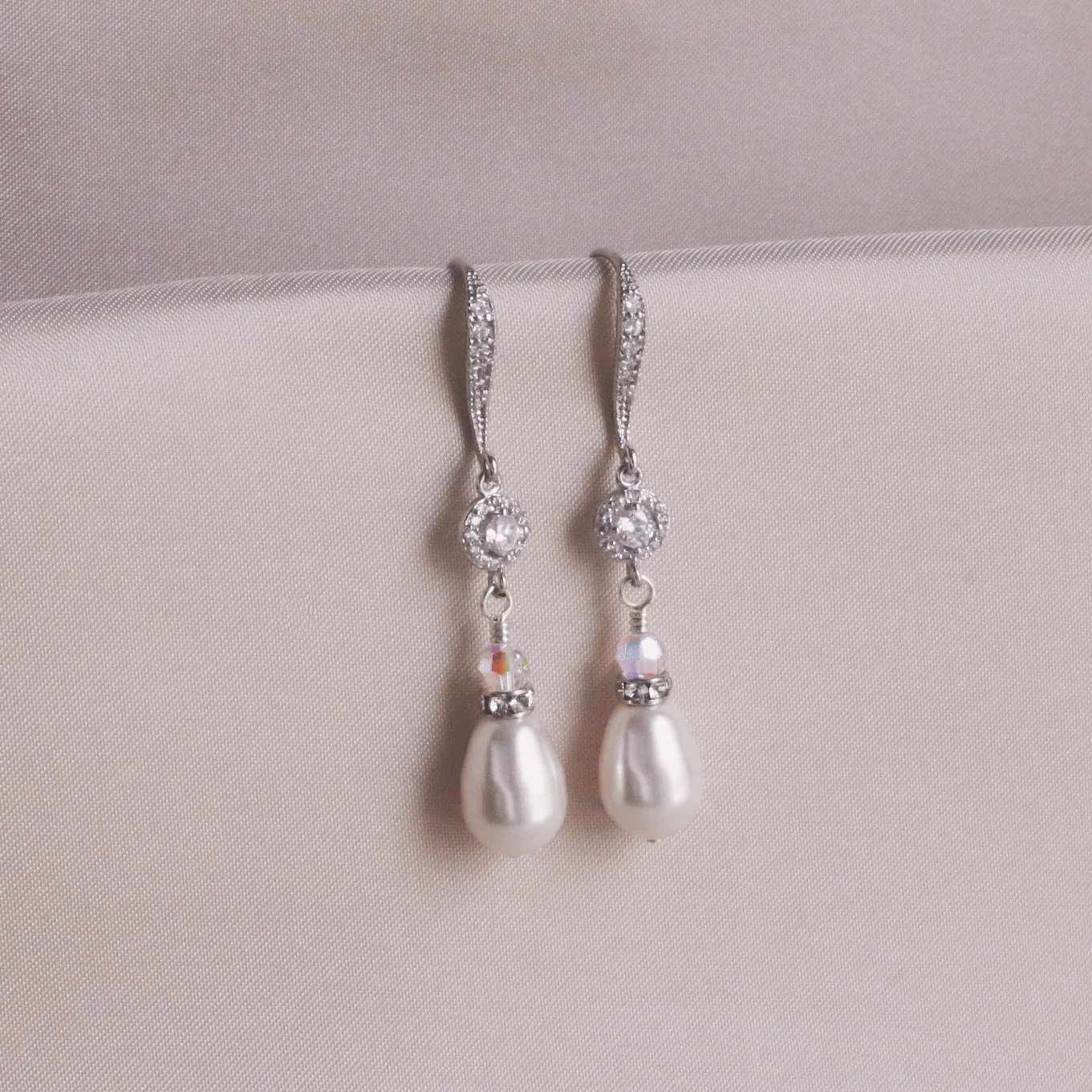 White Pear Pearl & Silver Dangle Earrings
